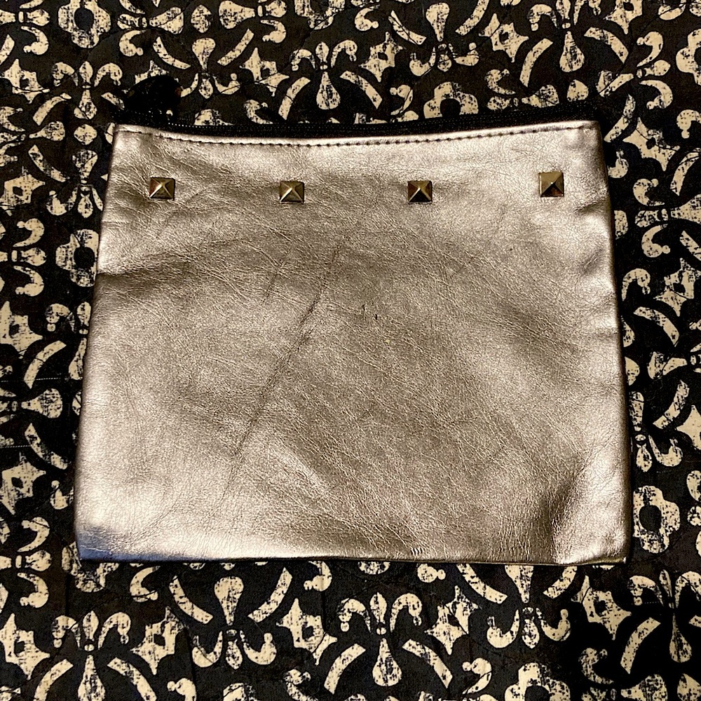 IPSY Glam Makeup Bag